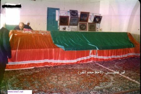 ����  ����